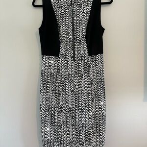 Dkny Black and White Sheath Dress Knee-Length Sleeveless